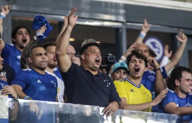 pg电子试玩入口-感谢老板罗纳尔多 徘徊巴乙3年 克鲁塞罗冲甲成功