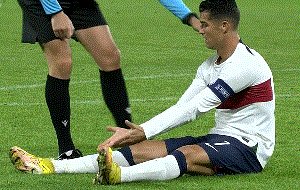 1664057617636038826.gif 动画 (3931).gif