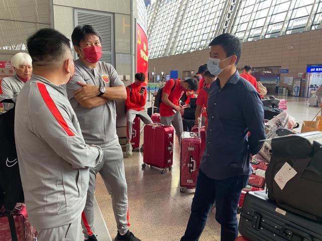 pg电子app-金牌副手相助海港战亚冠 冠军一代队长：压力=动力